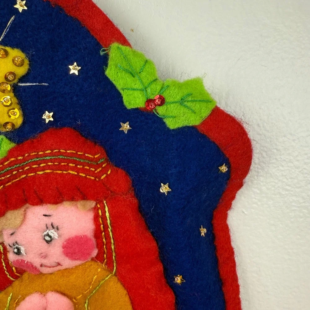 VTG Felt Appliqué Wall Decor Nativity Scene Sheep Silent Night Hand‎ Made 17x11